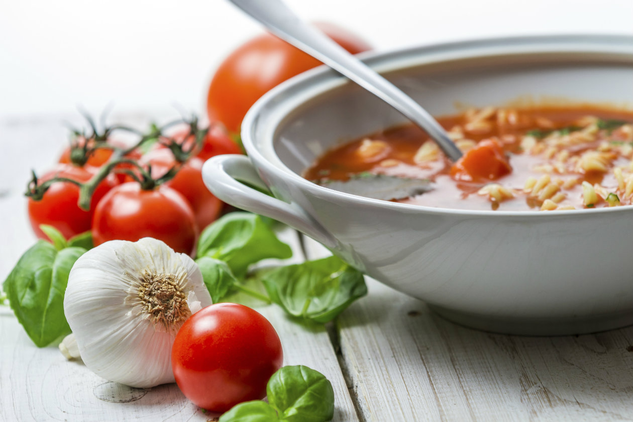 Супи ідеально підходять тим, хто вважає за краще дієтичне харчування