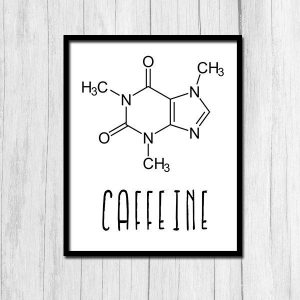 Чисте речовина кофеїн - гіркий білий порошок, який є частиною великої групи природних сполук, які називаються алкалоїдами
