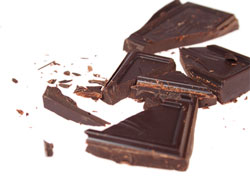 Уже понад три тисячі років люди нашої планети можуть поласувати гірким шоколадом