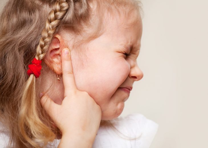 Отит (запалення вуха) - досить часте захворювання у дітей, особливо в ранньому віці