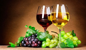 Біле вино позитивно впливає на метаболізм і роботу легенів