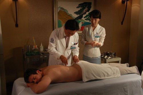 Центр традиційної корейської медицини Часен - це спеціалізований центр безоперационного лікування захворювань хребта, визнаний Міністерством здравоохранеія і соціального розвитку Кореї
