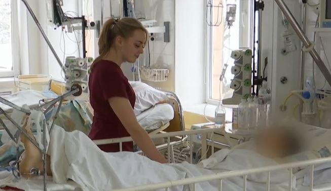 Дивом чоловік вижив і тепер лежить в реанімації