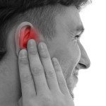 Часто болить горло і закладає вуха при респіраторних недугах