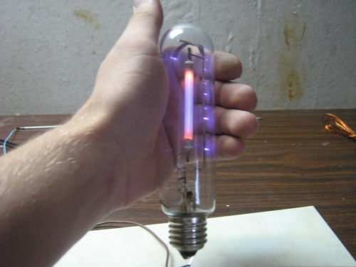 Якщо на патроні є напруга - міняйте ИЗУ