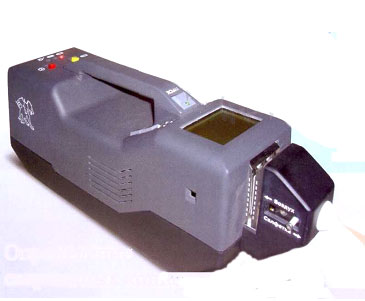 Портативний експрес-аналізатор ГРИФ-1 призначений для визначення і ідентифікації цільових речовин: вибухових речовин, наркотичних речовин і отруйних речовин