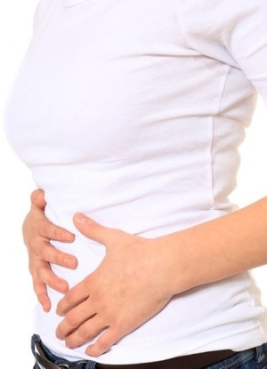 Якщо ви себе відчуваєте добре, то, швидше за все, хвилюватися нема про що, тим не менш, якщо несподівано вас почали турбувати колючі, досить гострі   болі внизу живота   , То це привід негайно бігти до гінеколога, адже це одна з ознак позаматкової вагітності