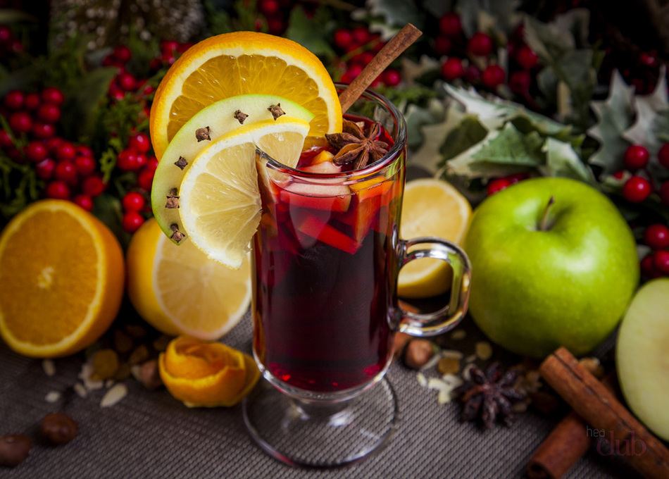 ВАЖЛИВО: Такий глінтвейн відмінно поєднується з солоним сиром