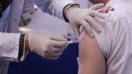 Нет вакцин против дифтерии, столбняка и коклюша во всей стране