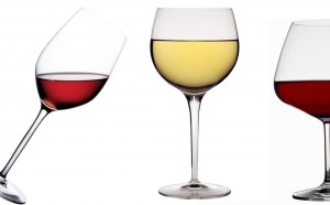 Напевно, всім відомо, як виробляється вино: воно виходить повним або частковим бродінням виноградного соку