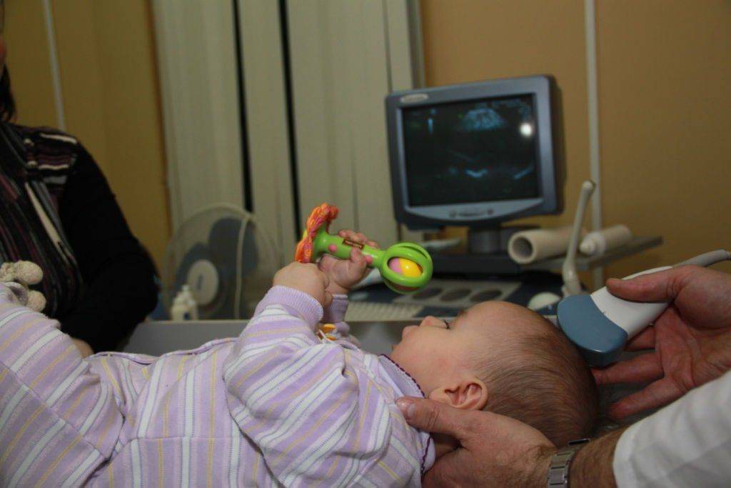 Правильно поставити діагноз новонародженим дітям допомагають інструментальні дослідження, які призначаються додатково