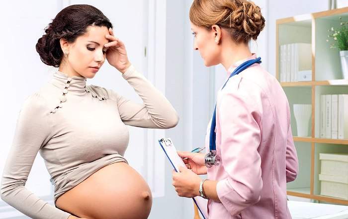 Вона розглядатиме поширені скарги на вагітність і пропонувати цілісні, природні засоби правового захисту