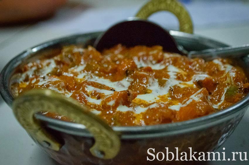 про національну   індійську їжу   - окремий пост з безліччю фотографій